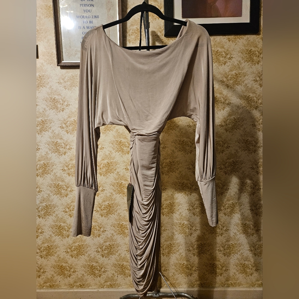bebe X-small long-sleeved dress
